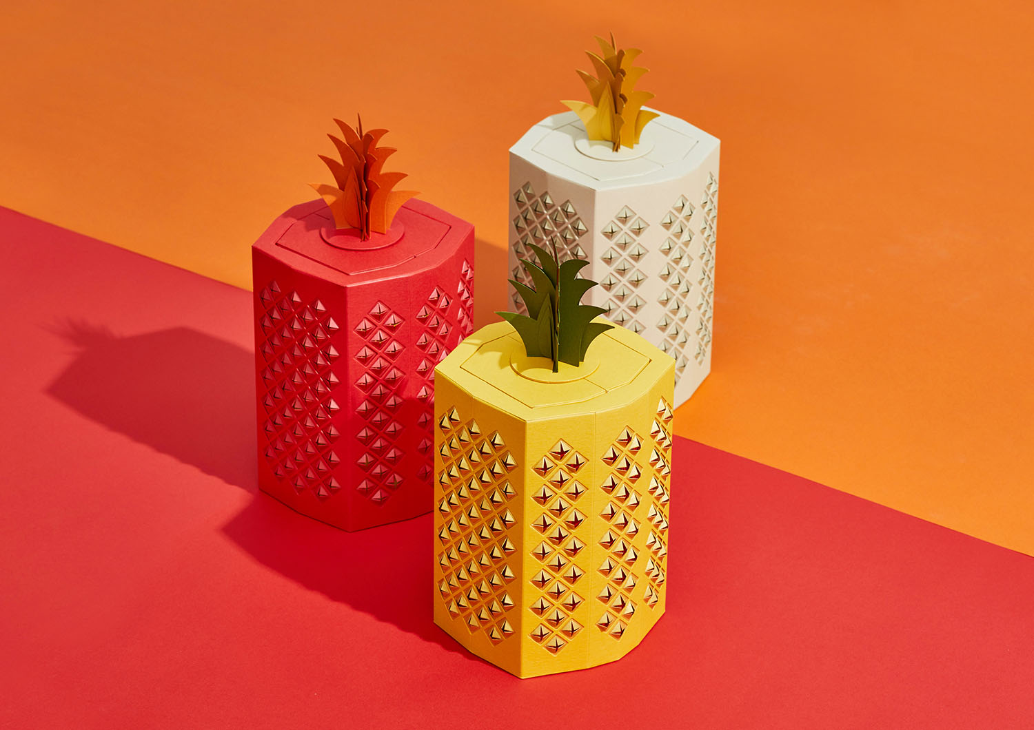 Welcoming Gesture - Pineapple